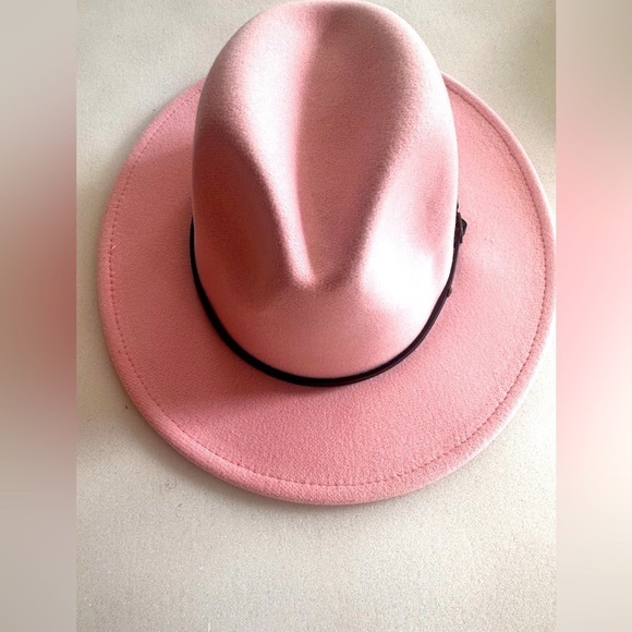 NWOT PINK FELT HAT. OS - Picture 1 of 4